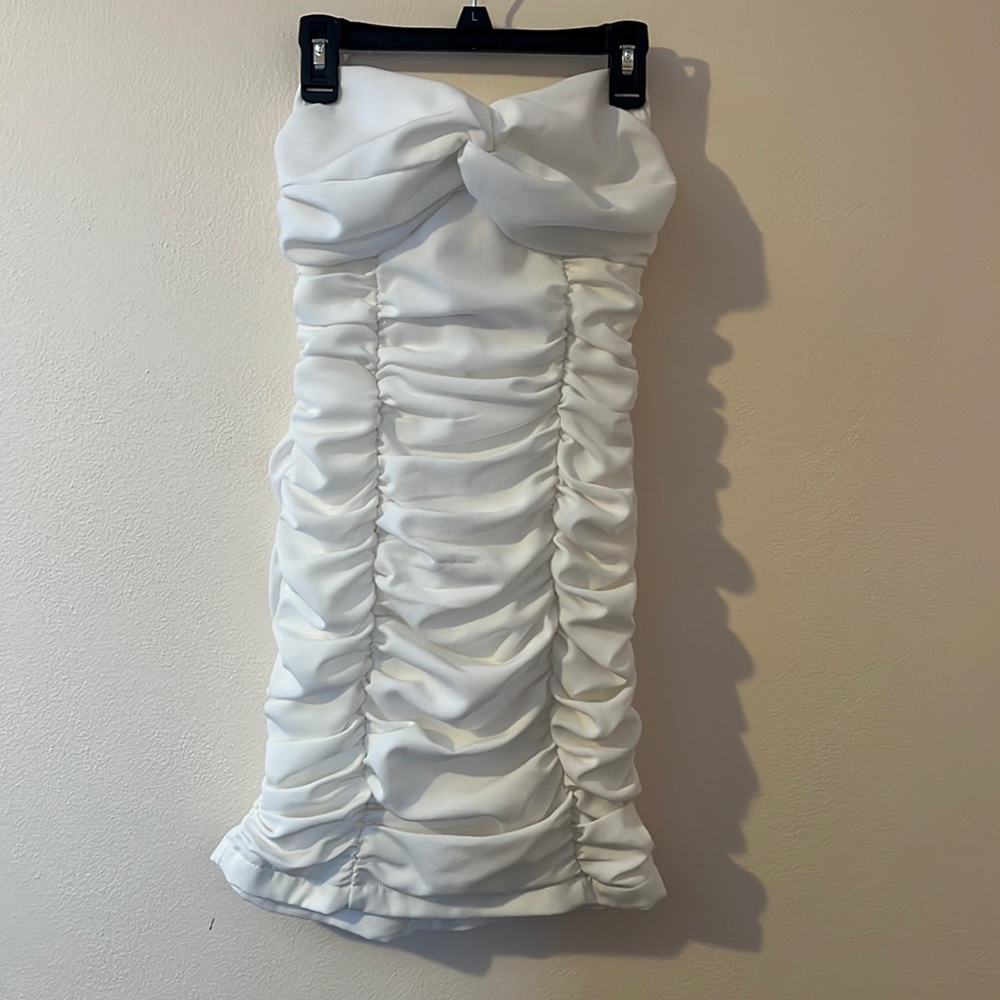 Twenty One white strapless dress. Women’s size small